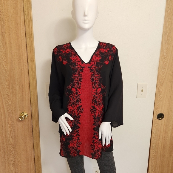 Black and red Cato blouse size 14/16W‎ - Picture 1 of 12